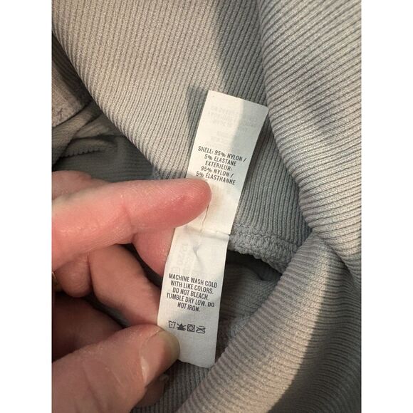 Aerie Offline Moto Light Gray leggings ribbed denim design XXS high waist capri - Picture 11 of 13